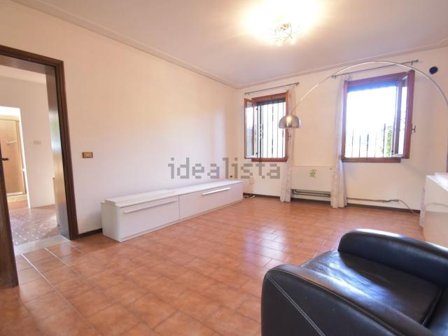 Appartamento in vendita di 85 m² in Via Brigata Marche