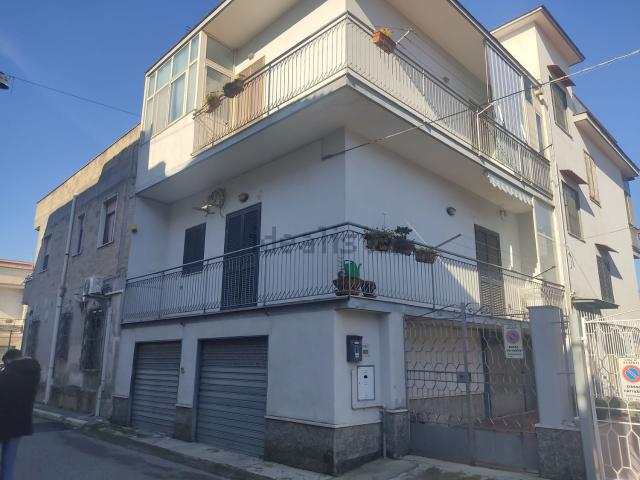 Appartamento in vendita di 85 m² in Via Brindisi