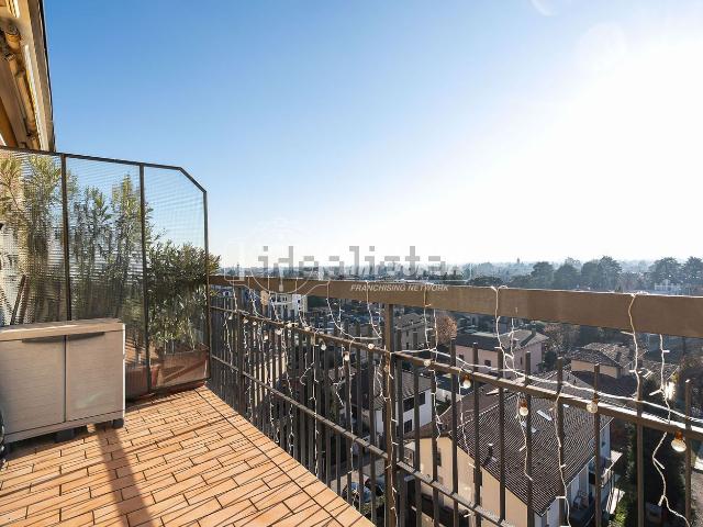 Appartamento in vendita di 85 m² in Via Cantore General Antonio