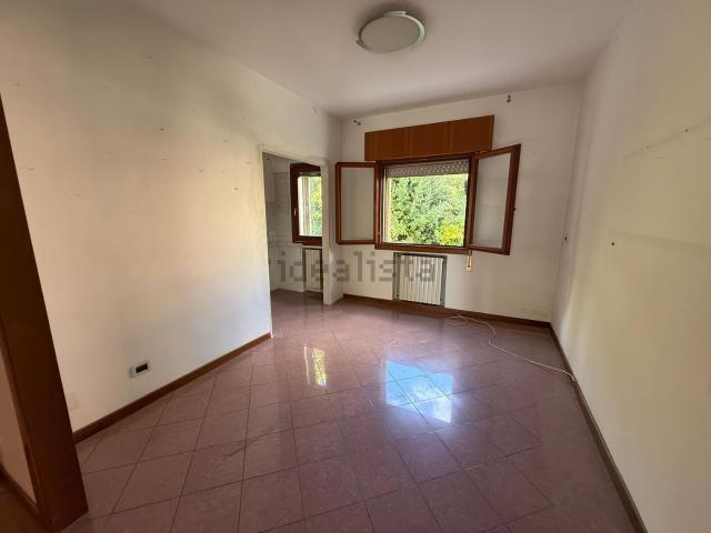 Appartamento in vendita di 85 m² in Via Cadore