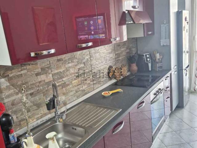 Appartamento in vendita di 85 m² in Via Carlo Capelli, 35