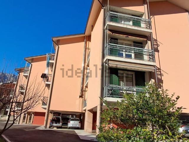 Appartamento in vendita di 85 m² in Via Castelli