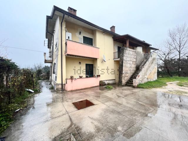 Appartamento in vendita di 85 m² in Via Casilina