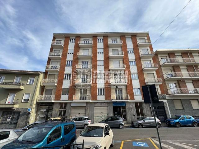 Appartamento in vendita di 85 m² in Via Cavour, 25