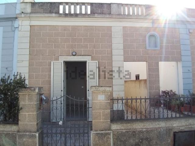 Appartamento in vendita di 85 m² in Via Cesare Battisti