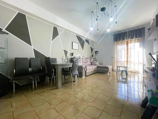 Appartamento in vendita di 85 m² in Via Collina dei Pini, 6
