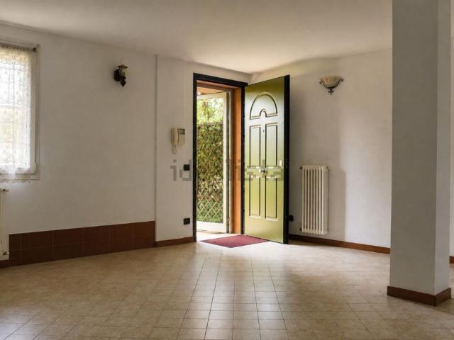 Appartamento in vendita di 85 m² in Via Colombarola