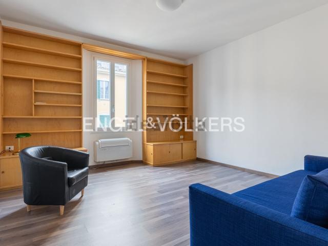 Appartamento in vendita di 85 m² in Via Corsica