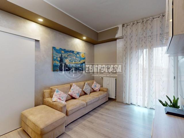 Appartamento in vendita di 85 m² in Via Claudio Cesana, 7