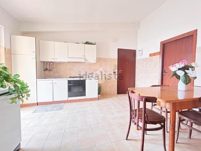 Appartamento in vendita di 85 m² in Via degli Ulivi