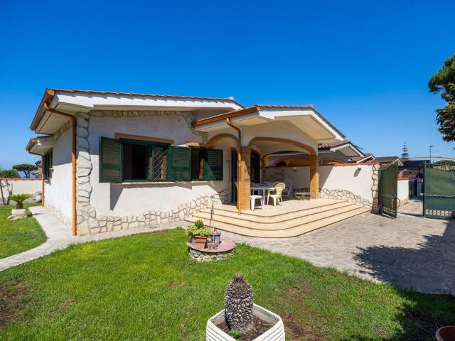 Appartamento in vendita di 85 m² in Via degli Abeti