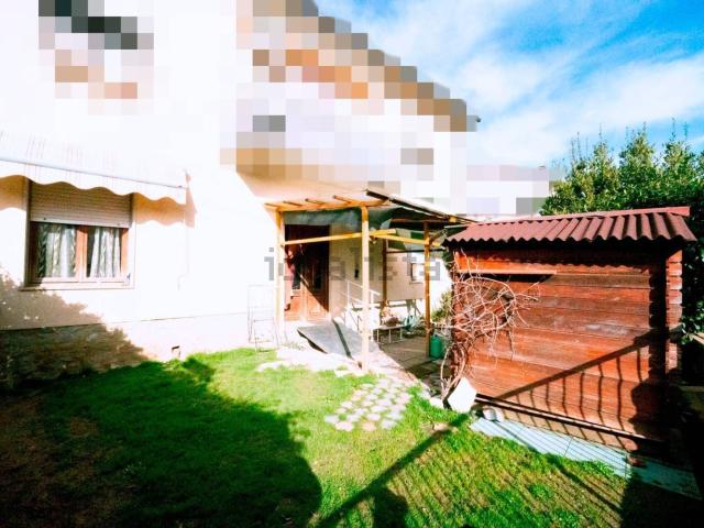 Appartamento in vendita di 85 m² in Via degli Olivi
