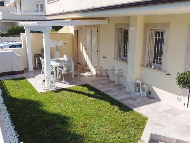 Appartamento in vendita di 85 m² in Via dei Cipressi