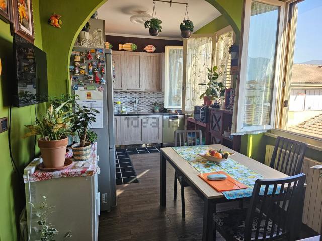 Appartamento in vendita di 85 m² in Via dei Gobbi, 172