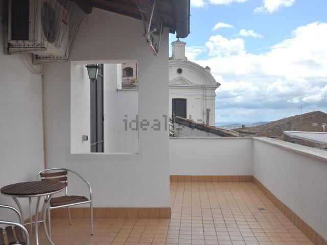 Appartamento in vendita di 85 m² in Via del Corso