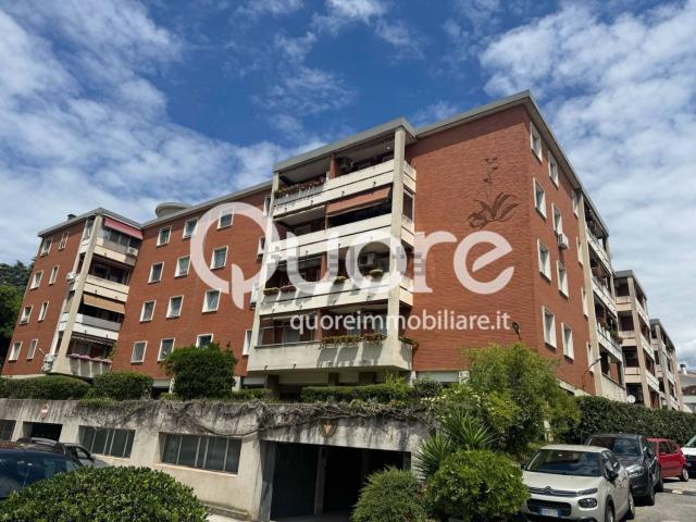 Appartamento in vendita di 85 m² in Via del Carpineto, 5