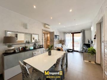 Appartamento in vendita di 85 m² in Via del Cinema, 15