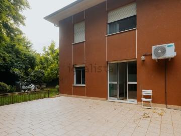 Appartamento in vendita di 85 m² in Via del Partigiano, 13