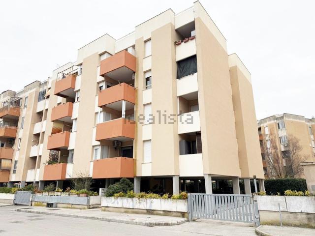 Appartamento in vendita di 85 m² in Via dell&apos Acquario, 4