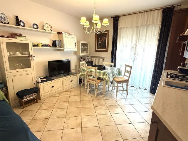 Appartamento in vendita di 85 m² in Via dell&apos Albero