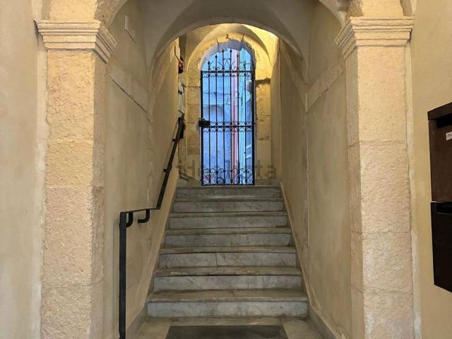Appartamento in vendita di 85 m² in Via della Amalfitania, 9