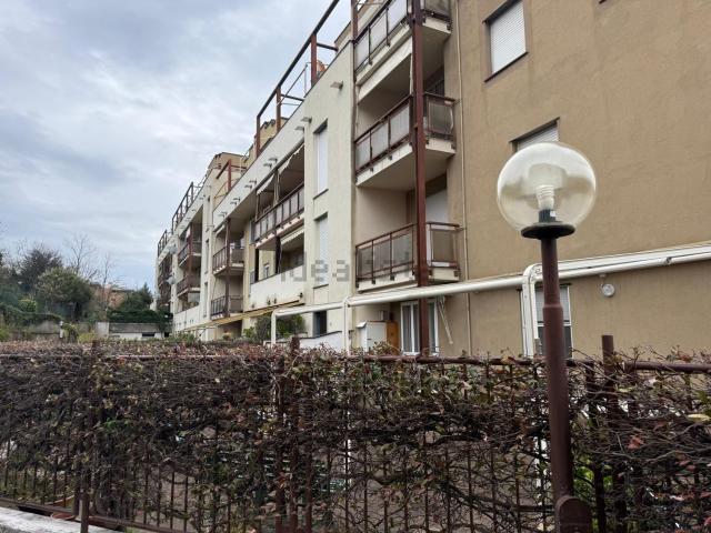 Appartamento in vendita di 85 m² in Via della Colletta, 57