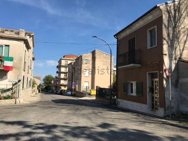 Appartamento in vendita di 85 m² in Via della Croce, 3