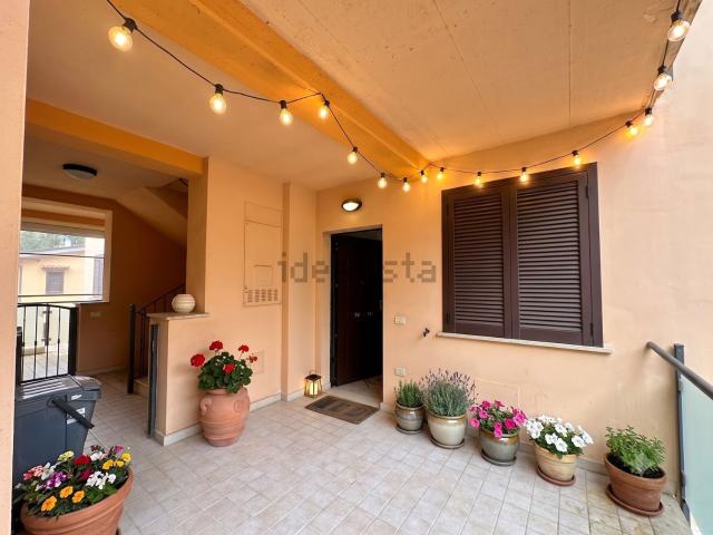 Appartamento in vendita di 85 m² in Via della Grotta
