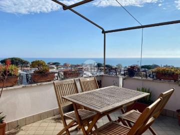 Appartamento in vendita di 85 m² in Via delle Muse, 30