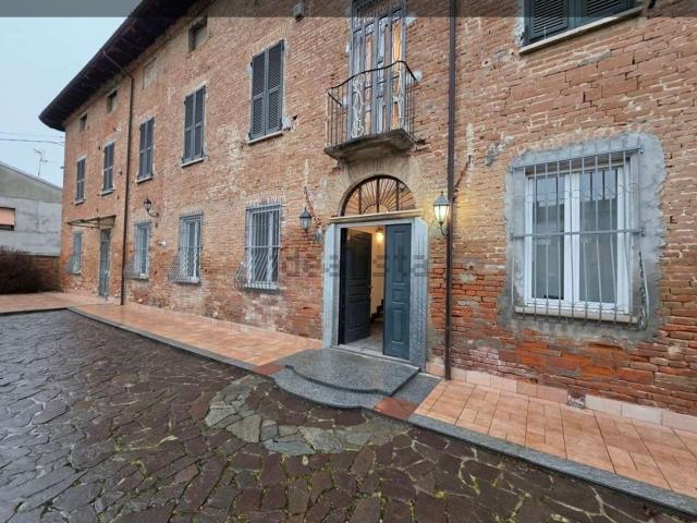 Appartamento in vendita di 85 m² in Via Dessaix
