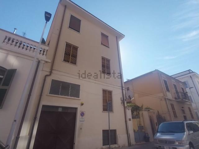 Appartamento in vendita di 85 m² in Via Dessio Massimo, 19