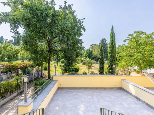 Appartamento in vendita di 85 m² in Via di Vernalese