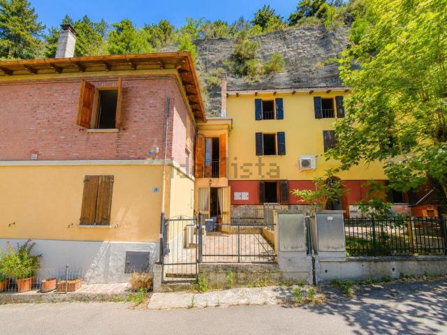 Appartamento in vendita di 85 m² in Via di Bortignano, 29