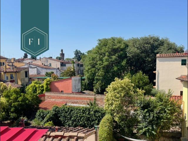 Appartamento in vendita di 85 m² in Via di Camaldoli
