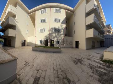 Appartamento in vendita di 85 m² in Via di Ponente, 13