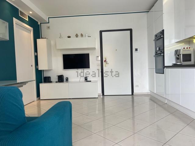 Appartamento in vendita di 85 m² in Via Don Giacomo Bareggi, 22