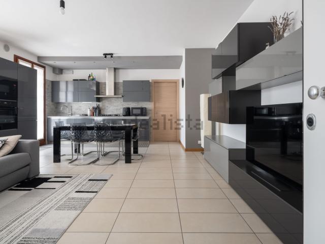 Appartamento in vendita di 85 m² in Via Don Luigi Sturzo