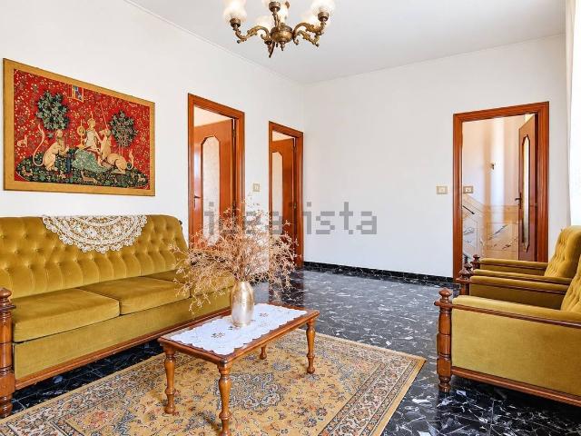 Appartamento in vendita di 85 m² in Via Don Luigi Sturzo, 50