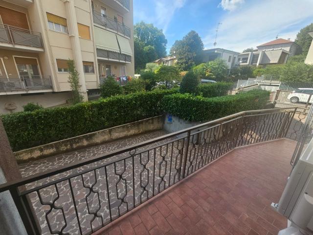 Appartamento in vendita di 85 m² in Via Edmondo de Amicis, 3