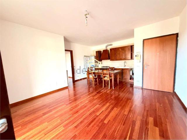 Appartamento in vendita di 85 m² in Via Enrico Tazzoli, 10