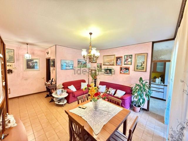 Appartamento in vendita di 85 m² in Via Enzo Balzarotti, 5