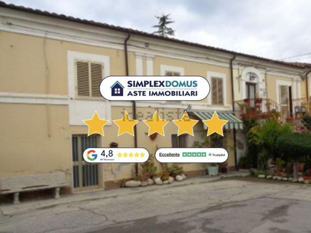 Appartamento in vendita di 85 m² in Via Faresi
