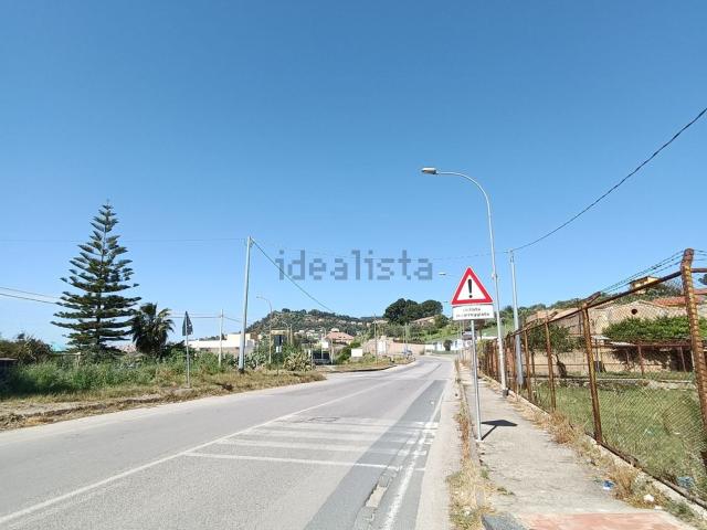 Appartamento in vendita di 85 m² in Via Fermi Enrico, 2