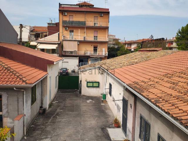 Appartamento in vendita di 85 m² in Via Generale Cantore