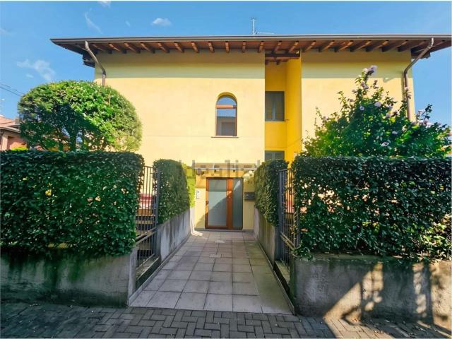Appartamento in vendita di 85 m² in Via Giorgetti, 8
