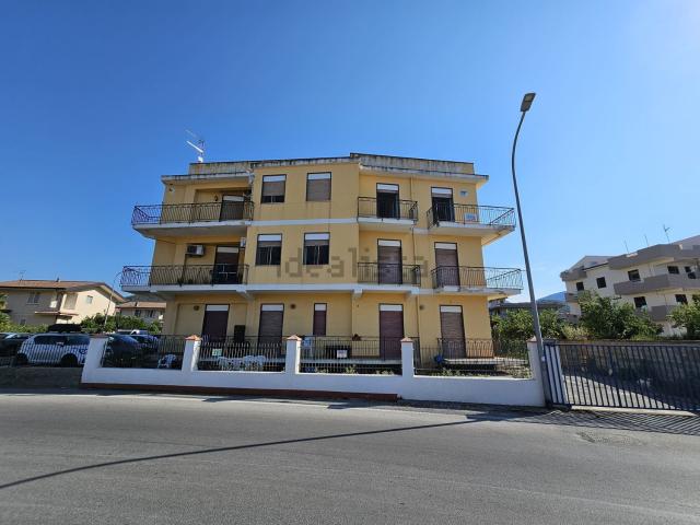 Appartamento in vendita di 85 m² in Via Giacomo Matteotti, 2