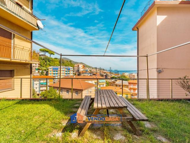 Appartamento in vendita di 85 m² in Via Giancarlo Bagnasco, 23