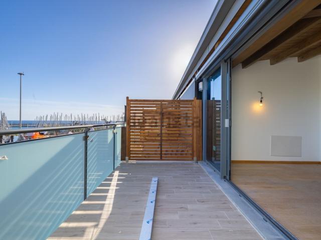 Appartamento in vendita di 85 m² in Via Gianni Cozzi, 1