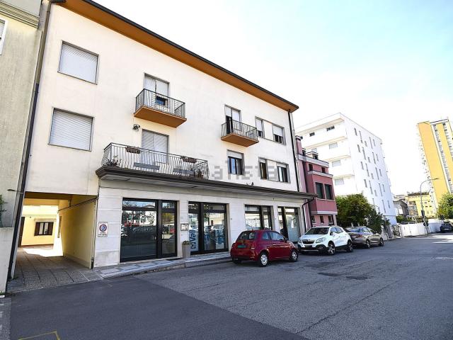 Appartamento in vendita di 85 m² in Via Giuseppe Mazzini, 16