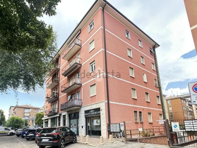 Appartamento in vendita di 85 m² in Via Goffredo Mameli, 160